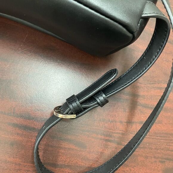 Fiorelli Black Woman’s Travel Bookback Faux Leather with Adjustable Straps - Picture 5 of 8